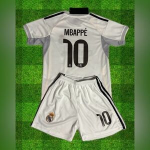 Kylian Mbappé 10 Kids Real Madrid Soccer Kit NWT - 2 Piece Set Toddler Youth